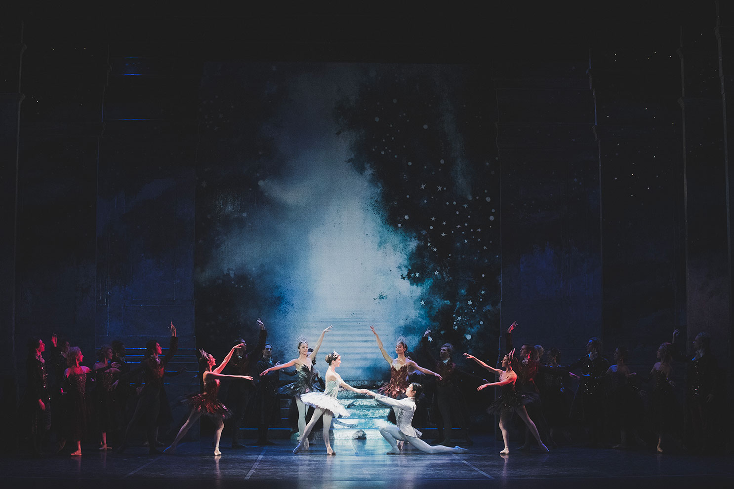 Cendrillon - Ballet de l'Opéra National de Bordeaux photo : Yohan Terraza