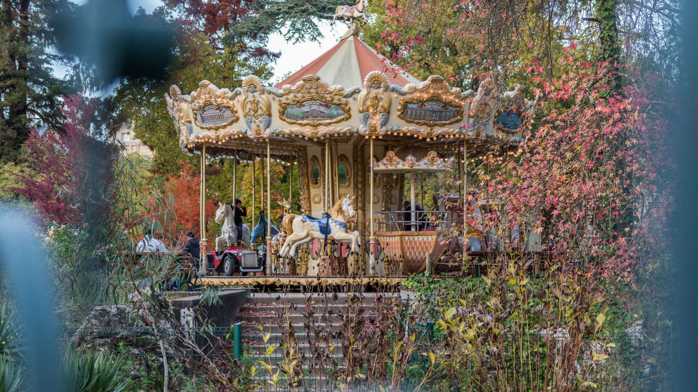 Manège pour enfants du Jardin public à Bordeaux