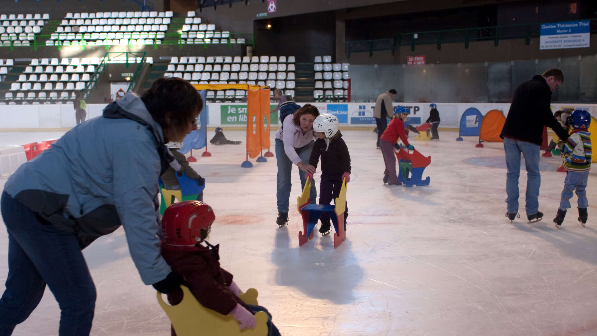 Patinoire Mériadeck©Nikolas Ernult