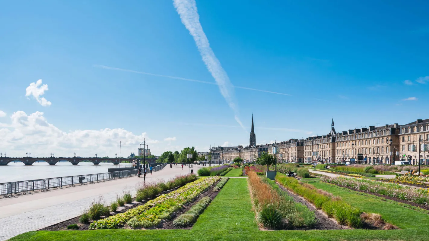 Les quais de Bordeaux