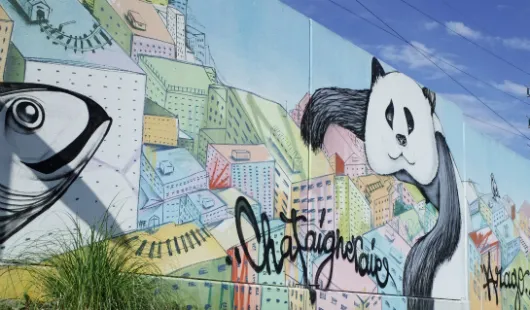 Tunnel street art