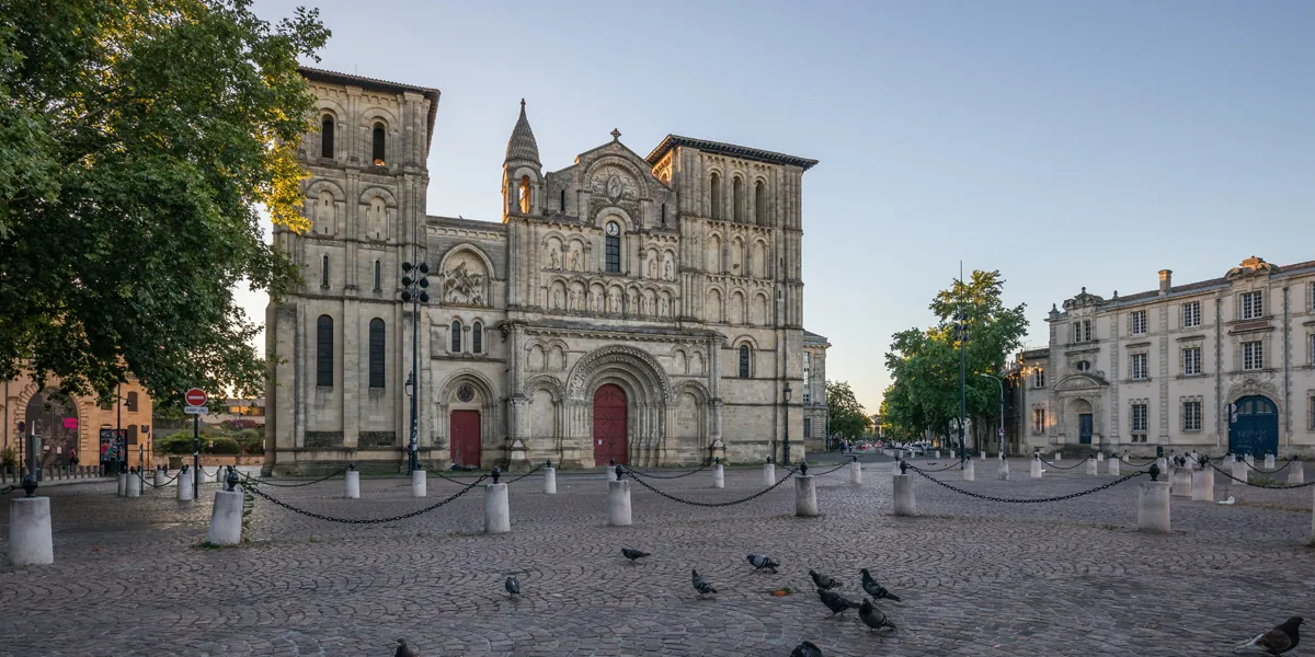 quartier sainte-croix bordeaux