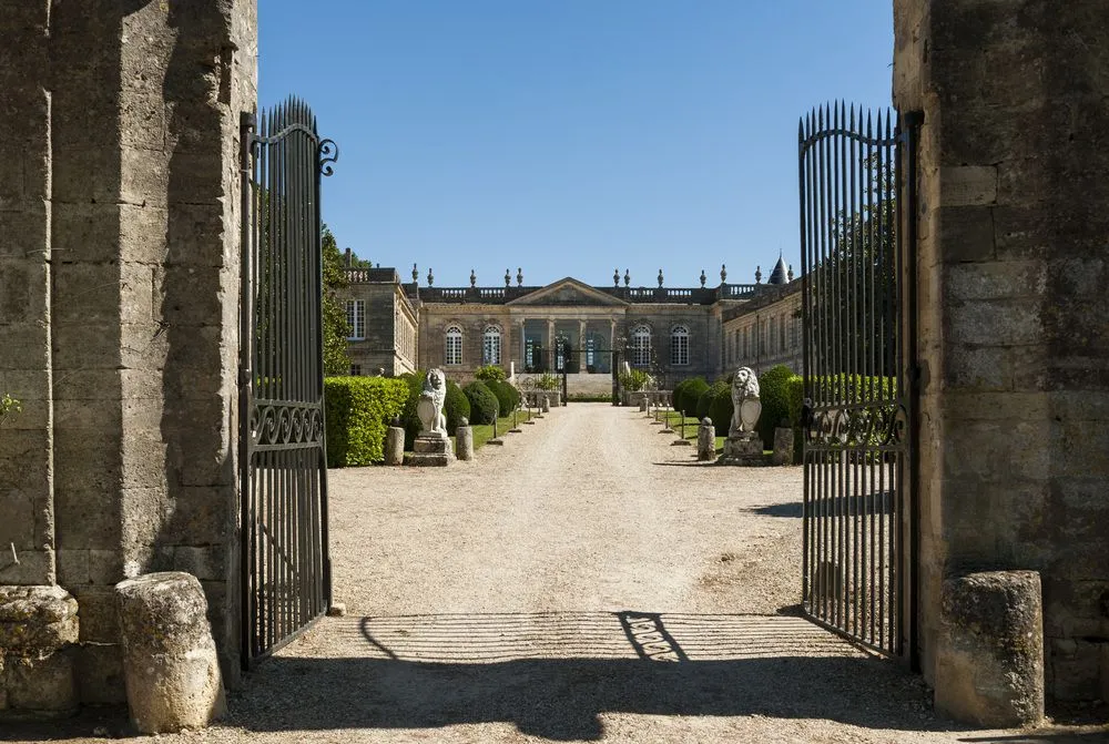 Château Saint-Georges Saint-Emilion, Fronsac, Pomerol 