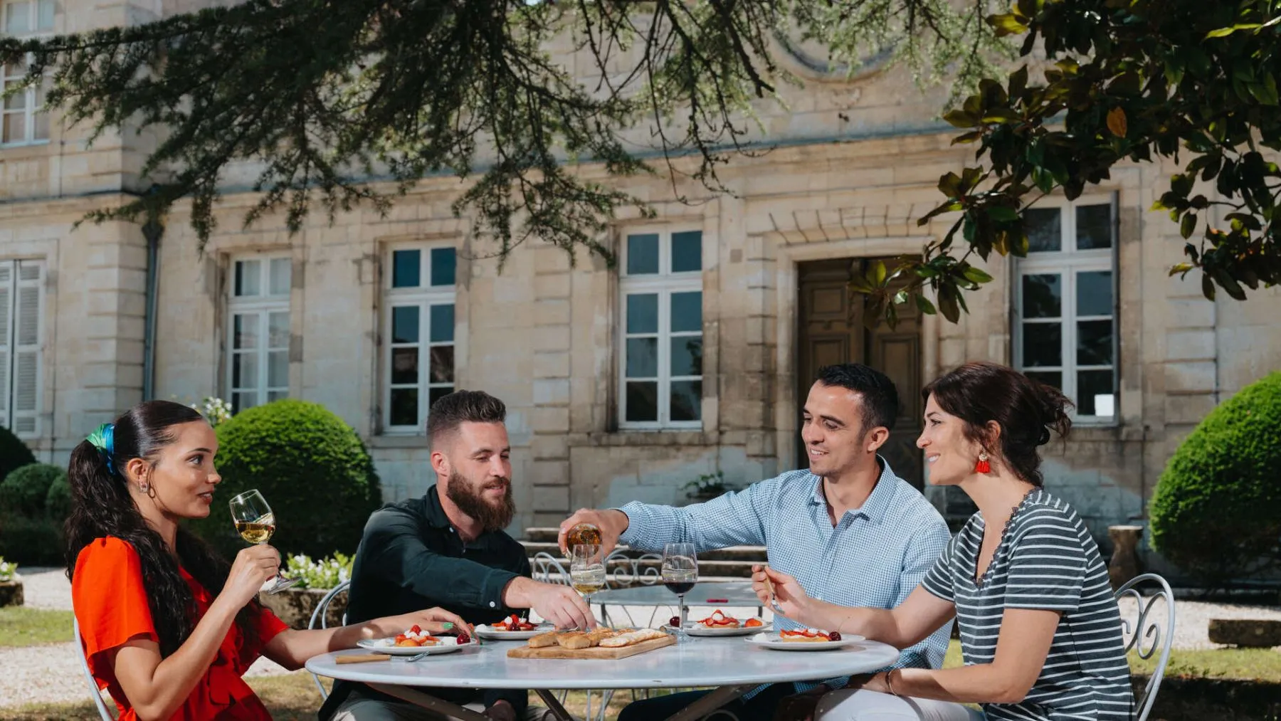 comment aller au château en train à Bordeaux