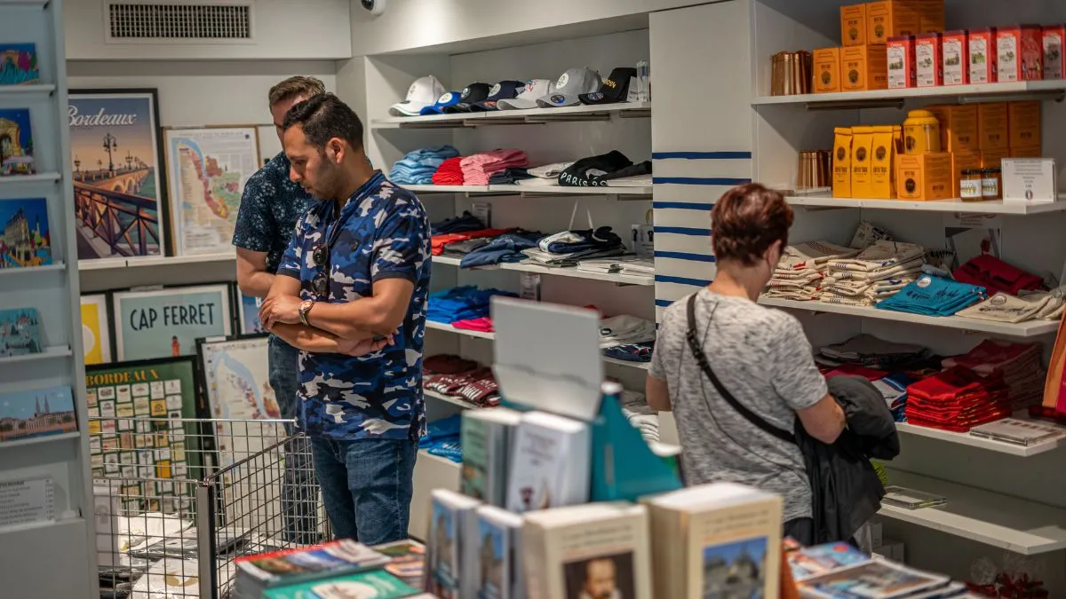 Boutique de l'Office de Tourisme ©Leo Le Ray-Ters